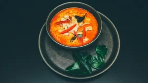 17 Jajanan Pedas Kekinian 2025: Rasa Nagih, Wajib Coba!