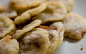 3 Jajanan Bandung Legendaris Wajib Dicoba Pecinta Kuliner!