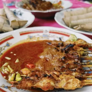 9 Kuliner Nusa Tenggara Terlezat: Sate hingga Kolo Flores, Wajib Coba!