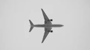 Aeroflot Mendarat Darurat Delhi: Bau Plastik Misterius Bangkok-Moskow