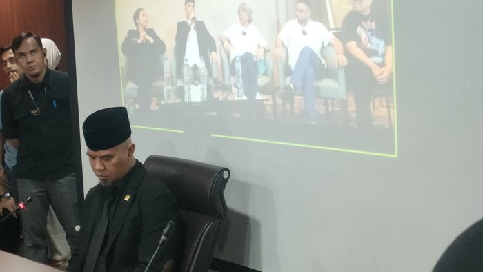 Ahmad Dhani Diperiksa MKD, Video Hina Marga Tayang