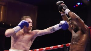 Canelo Alvarez: Raja Tinju Kelas Menengah Super yang Tak Terbantahkan