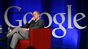 Data Center Luar Angkasa: Mantan Bos Google Buka Proyek Ambisius