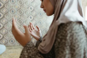 Doa Bulan Rajab: Teks Arab, Latin, Arti Lengkap