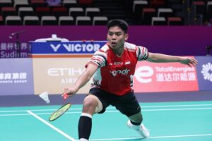 Duel Sengit! Ubed vs Vitidsarn: Perebutan Tiket Semifinal Sudirman 2025