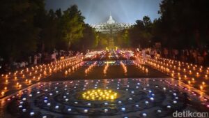 Festival Lampion Waisak 2025 Borobudur: Dapatkan Tiketnya Sekarang!