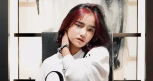 Fuji Utami Emosi! Klarifikasi Pindah Lapak Shopee Live