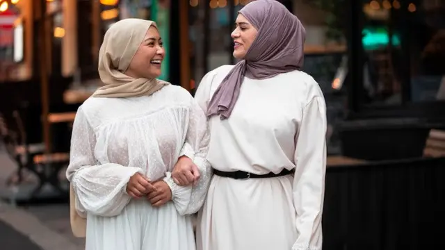 Gamis & Dress Muslimah: 6 Kain Terbaik Pilihan Hijaber