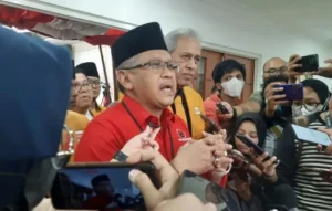 Ganjar Pranowo Surabaya: Misi Rahasia Temui Sosok Penting?