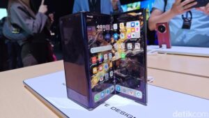 Huawei Mate XT: Revolusi Layar Lipat 3, Ungkap Kehebatannya!