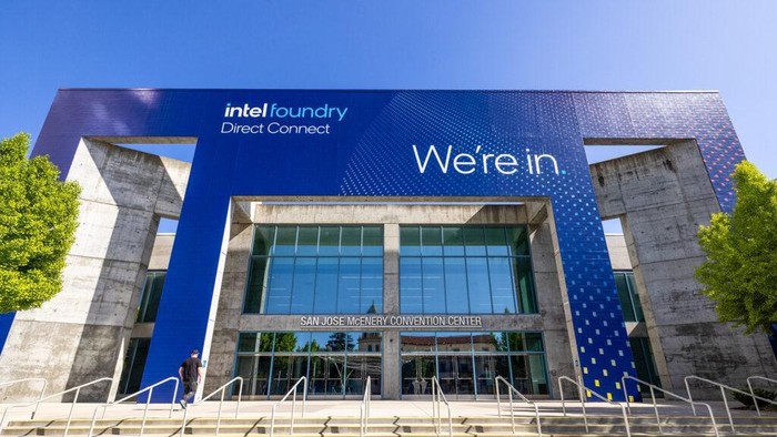 Intel Luncurkan Chip Canggih: Revolusi Teknologi di Depan Mata