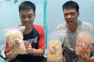 Mantan Kiper Timnas Kurnia Meiga, Jual Emping & Medali demi Hidup