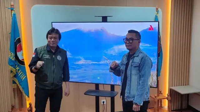 Mantan Vokalis Naff Abadikan Keindahan Gunung Rinjani Lewat Lagu