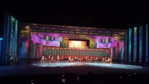 Melaka: Pertunjukan Spektakuler 360°, Kursi Putar! Wajib Nonton!