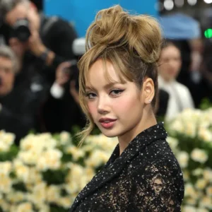 Met Gala 2025: Lisa BLACKPINK & Gaya Superstars Mengejutkan