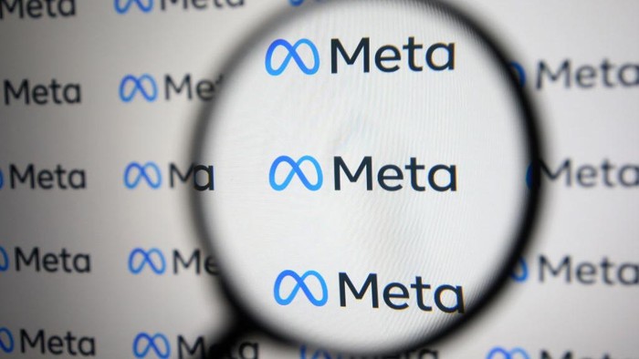 Meta Ray-Ban: Terjemahan Instan & AI Canggih di Kacamata Pintar