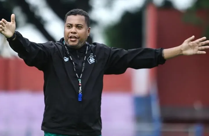 PSIS Hancurkan Persik Kediri: Reaksi Pelatih Mengejutkan