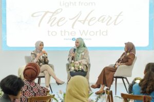 ParagonCorp: Kisah Inspiratif Nurhayati Subakat, Pemberdaya Perempuan Indonesia