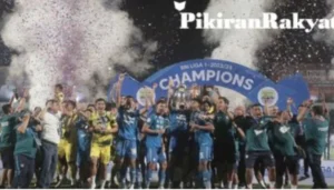 Persib Juara Liga 1! Imbang Dramatis Persebaya-Persik Pastikan Gelar