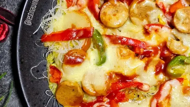 Pizza Bihun Anti Ribet: Camilan & Menu Utama Lezat