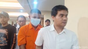 Pria Cikarang Bunuh Kekasih, Curi HP dan Motor