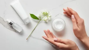 Rahasia Kulit Awet Muda: Peptida, Atasi Kerutan Secara Alami