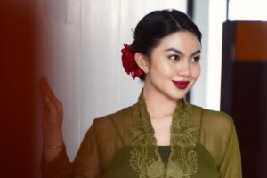 Rahasia Kulit Glowing Ariel Tatum: 3 Skincare Ampuh