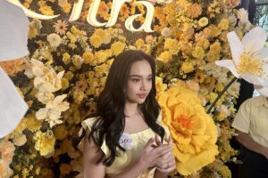 Rahasia Kulit Glowing Lyodra: Ikuti Tips Perawatan Ibu