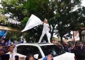 Rahasia Sukses Persib: Manajemen Profesional & Dukungan Bobotoh