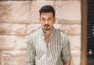 Rahasia Tampil Ganteng? Denny Sumargo Rekomendasikan SOMBONG di Shopee