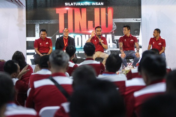 Ray Zulham Pimpin PERBATI: Tinju Indonesia Bersinar di SEA Games?