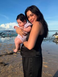 Jessica Iskandar: Bahagia Punya Anak Perempuan, Ungkap Rasa Syukur