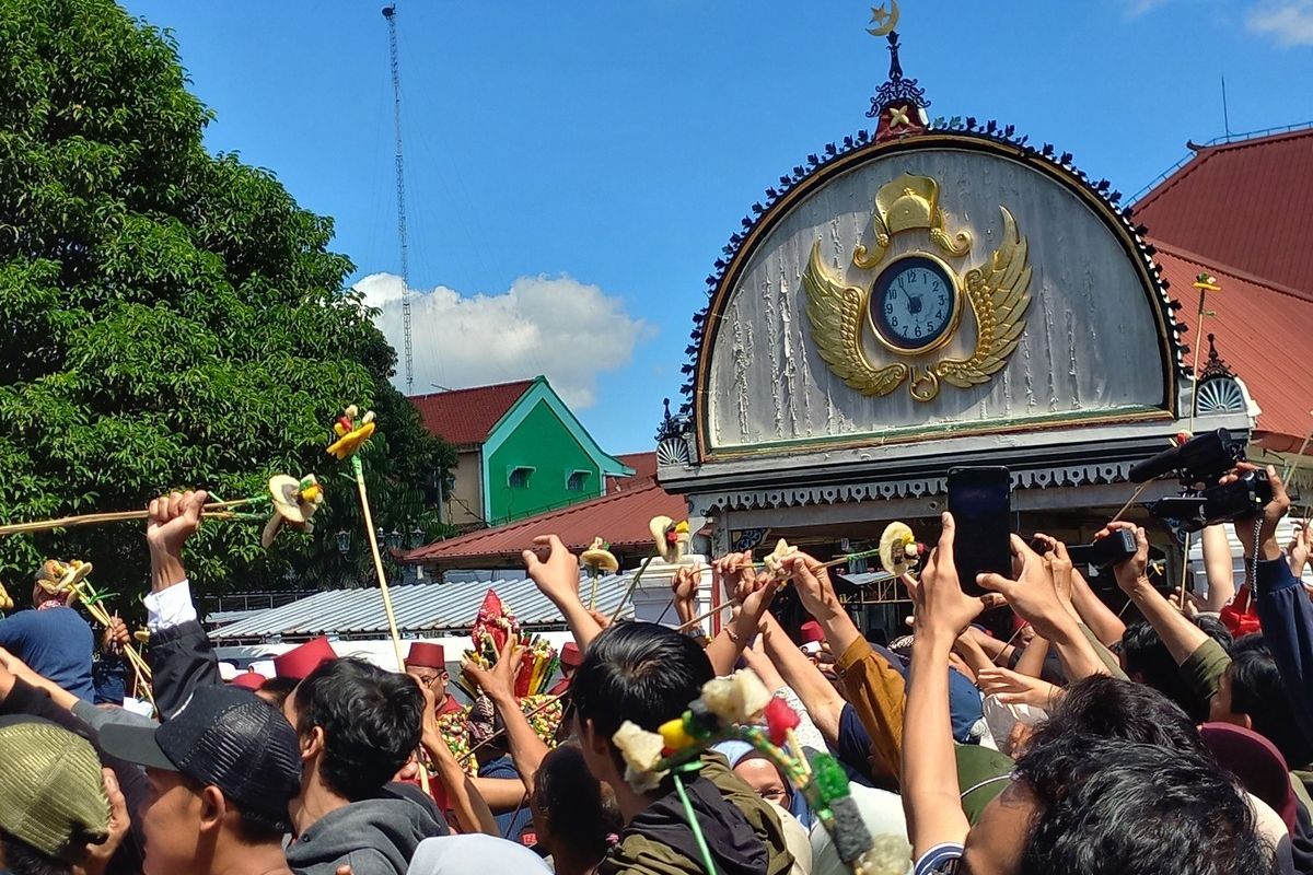 Malam Satu Suro: 7 Mitos Populer yang Mengejutkan Anda