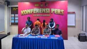 Pengasuh Riau Siksa Bayi, Rekam & Tertawa: Fakta Mengejutkan