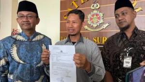 Politikus PKS Laporkan Ayam Goreng Widuran: Rahasia Bahan Non-Halal?