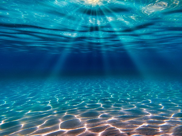 Rahasia Air Laut: Mengapa Tak Pernah Habis Meski Menguap?