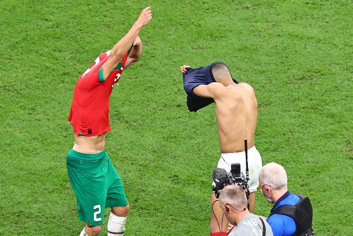 Sejarah Tukar Jersey Sepak Bola: Tradisi Unik Kapan Dimulai?