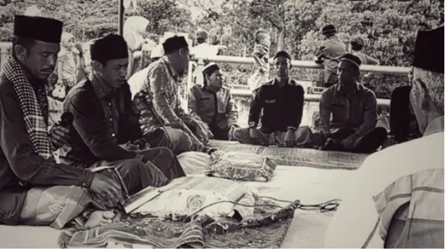 Uroe Tulak Bala Aceh: Tradisi Sakral & Ikatan Sosial Kuat